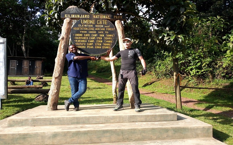 6 days Umbwe route Kilimanjaro climbing tour package 1