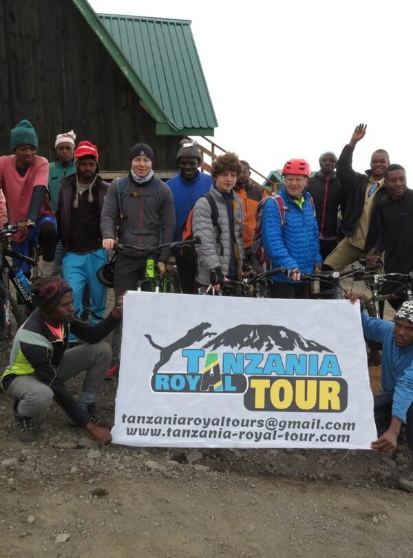 Kilimanjaro 6 Days Machame Route – Luxury Climb Experience