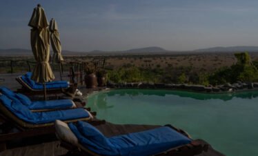 11 Days Serengeti and Ngorongoro Safari with Walking Safari